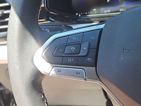 New 2026 Volkswagen Taos S AWD/4WD image 12