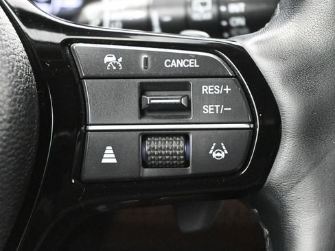 Used 2024 Honda Pilot Elite image 9