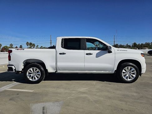 Used 2024 Chevrolet Silverado 1500 Custom image 9