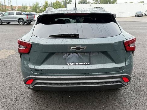 New 2026 Chevrolet Trax LT w/ Driver Confidence Package FWD image 4