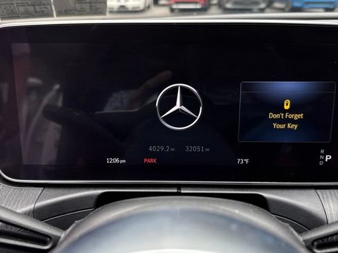 Used 2023 Mercedes-Benz C 300 4MATIC Sedan image 8
