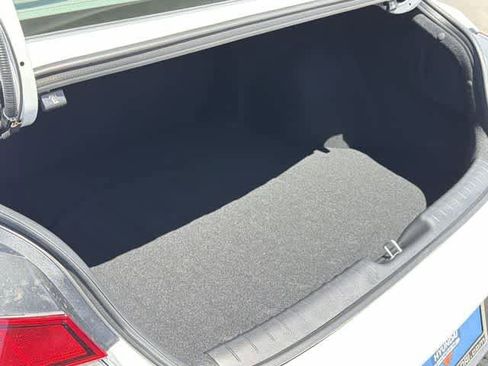 New 2026 Hyundai Elantra SE FWD image 25