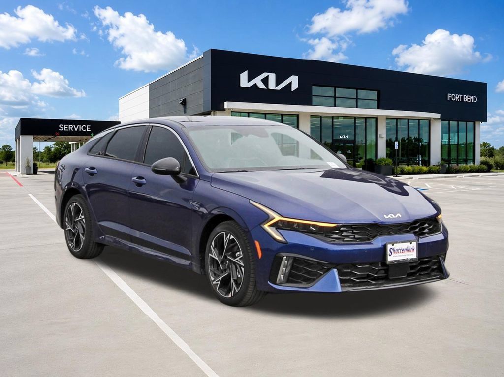 New 2026 Kia K5 GT-Line FWD image 3