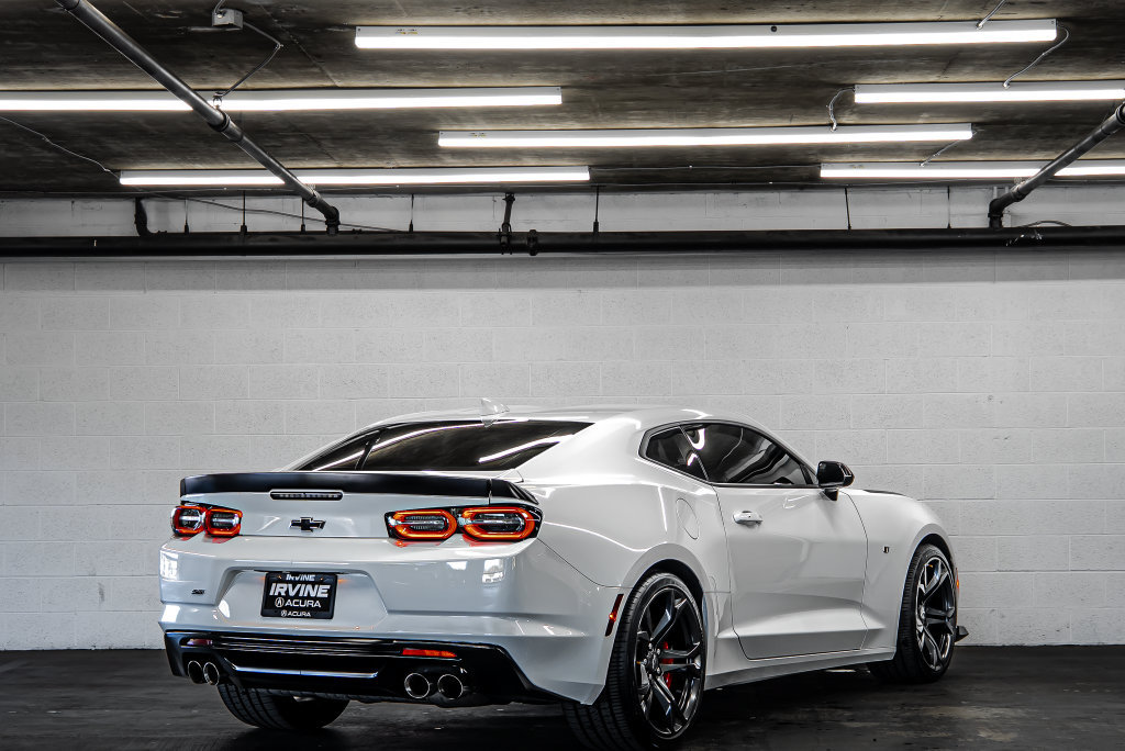 Used 2022 Chevrolet Camaro SS RWD image 5
