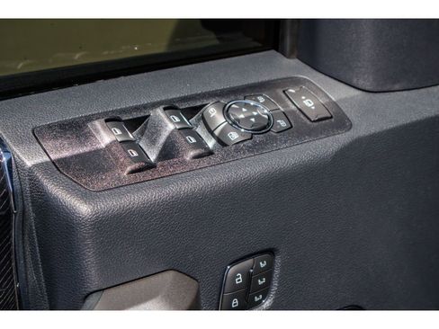 Used 2022 Ford F350 Platinum AWD/4WD image 13