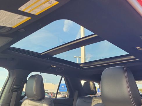 Used 2023 Ford Explorer ST w/ Equipment Group 401A image 38