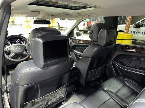 Used 2013 Mercedes-Benz GL 450 4MATIC image 27