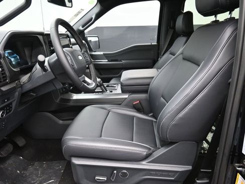 New 2025 Ford F150 Lariat w/ Equipment Group 502A High image 21