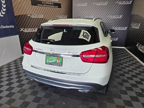 Used 2015 Mercedes-Benz GLA 250 4MATIC image 14