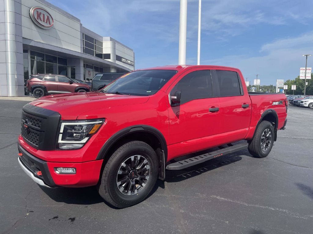 Used 2021 Nissan Titan PRO-4X w/ Pro-4x Convenience Package AWD/4WD image 36