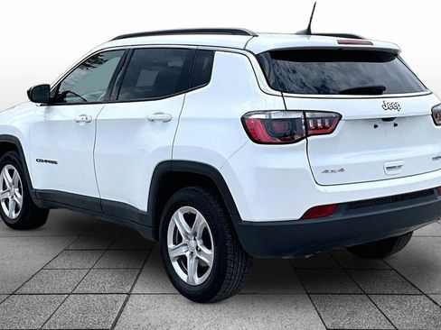 Used 2024 Jeep Compass Latitude AWD/4WD image 10