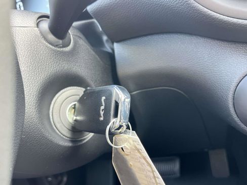 New 2025 Kia Soul LX image 19