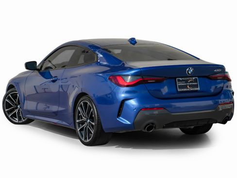 Used 2021 BMW 430i Coupe w/ M Sport Package image 10