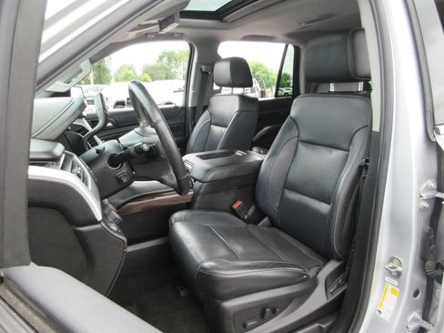 Used 2018 GMC Yukon SLT AWD/4WD image 20