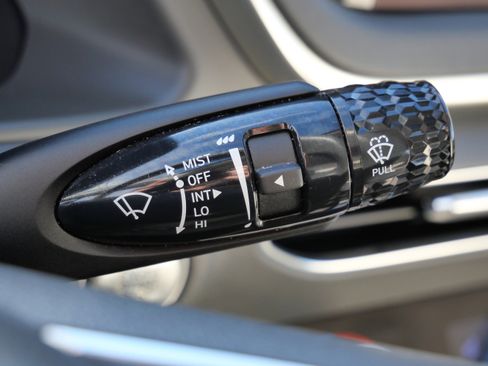 Certified 2023 Hyundai Sonata SEL w/ Preferred Accessory Package image 33