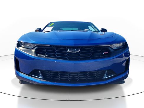 Used 2022 Chevrolet Camaro LT w/ RS Package RWD image 2