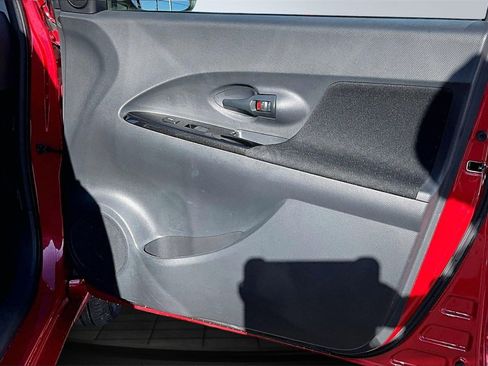 Used 2008 Scion xD image 24