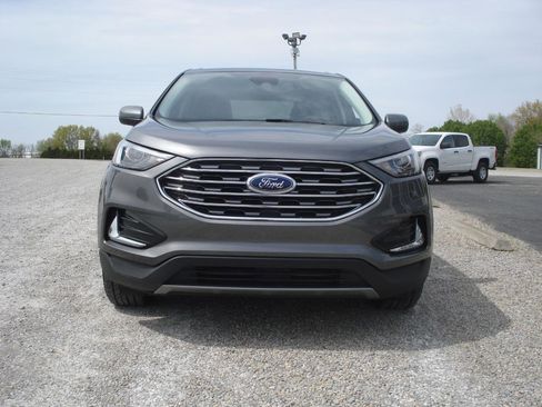 Used 2022 Ford Edge SEL w/ Cargo Accessory Package AWD/4WD image 3