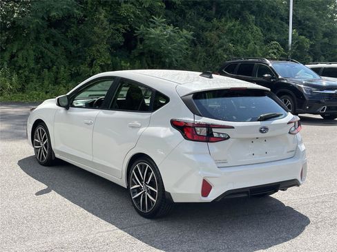 Certified 2024 Subaru Impreza 2.0i Sport AWD/4WD image 3