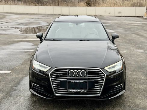 Used 2017 Audi A3 e-tron Premium Plus image 2