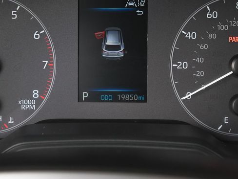 Used 2023 Toyota Corolla Cross AWD Hybrid image 20