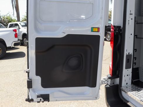 Used 2023 Ford E-Transit Medium Roof RWD image 9