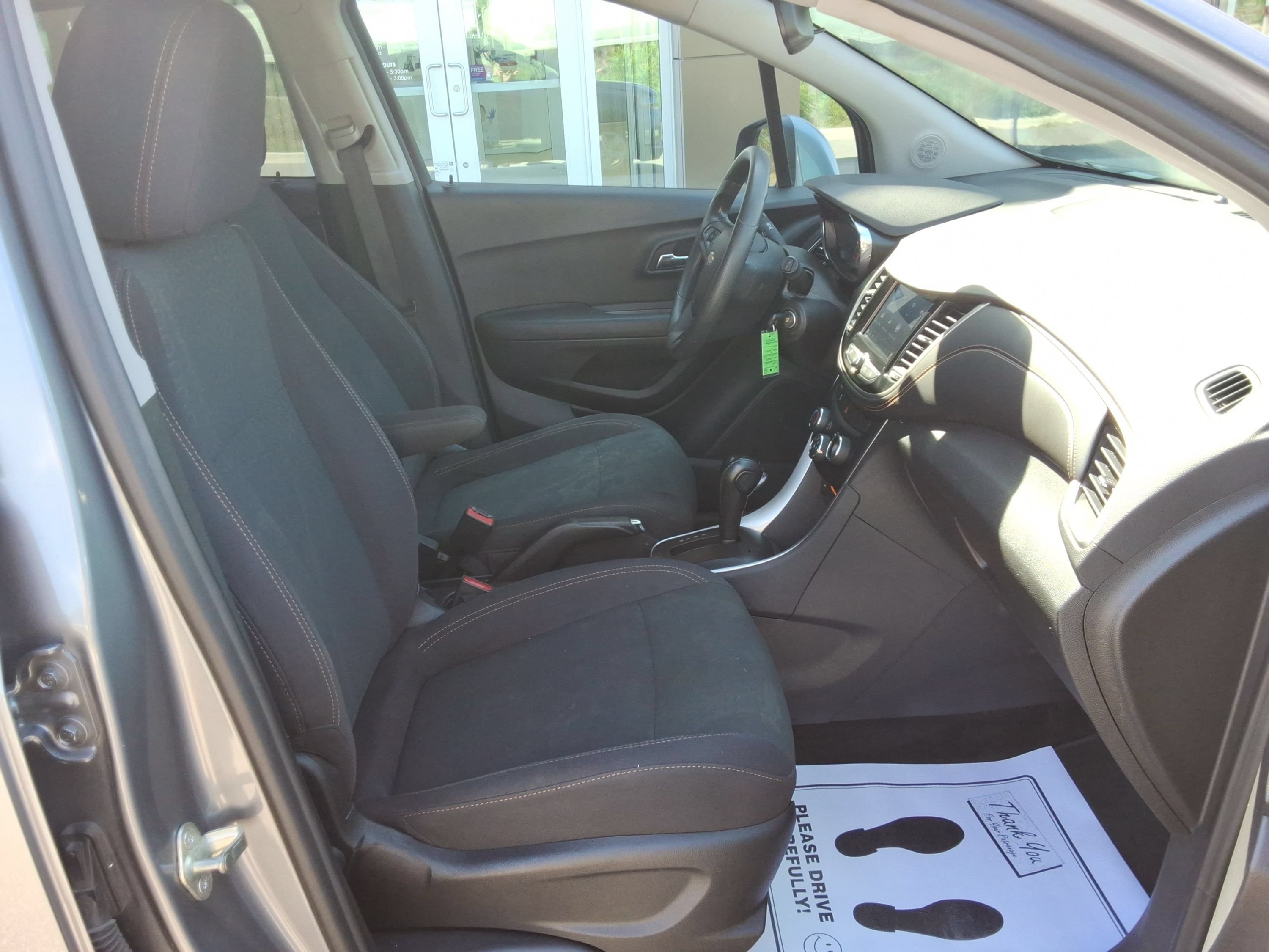 Used 2020 Chevrolet Trax LS w/ Tint and Cruise Package FWD image 29