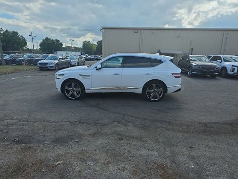 Used 2024 Genesis GV80 3.5T w/ Prestige Package image 18