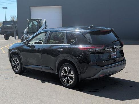 Certified 2023 Nissan Rogue SV image 5