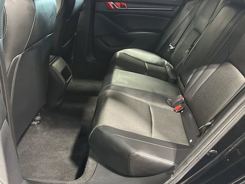 Used 2020 Honda Accord Sport image 11