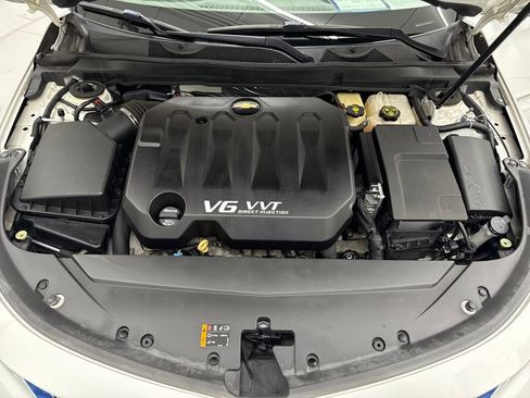 Used 2014 Chevrolet Impala LT w/ Convenience Package image 10