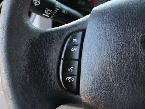 Used 2018 Ford E-350 and Econoline 350 Super Duty w/ Power Windows & Locks Group image 22