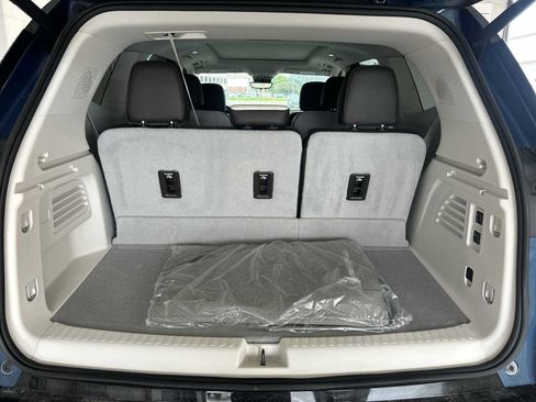 Used 2025 GMC Acadia Denali w/ Super Cruise Package AWD/4WD image 27