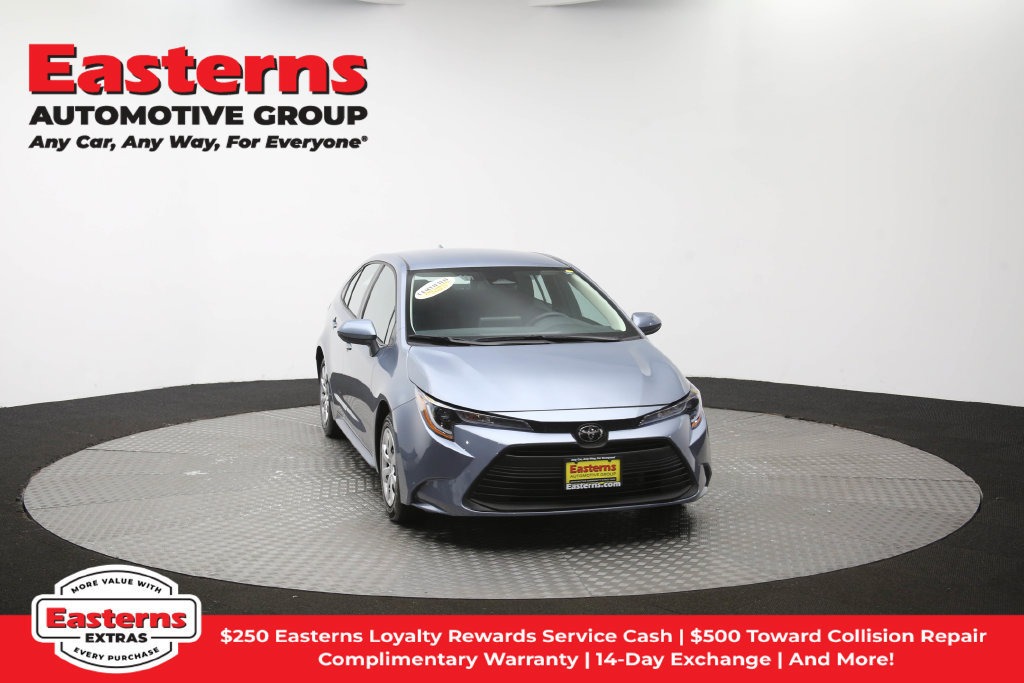 Used 2025 Toyota Corolla LE FWD image 52