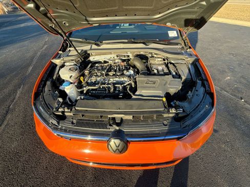 Used 2023 Volkswagen Golf R image 29