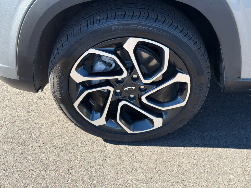 Used 2026 Chevrolet Trax RS w/ Driver Confidence Package FWD image 11