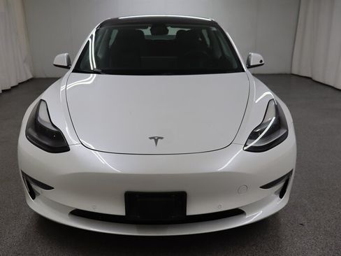 Used 2021 Tesla Model 3 Standard Range Plus RWD image 2
