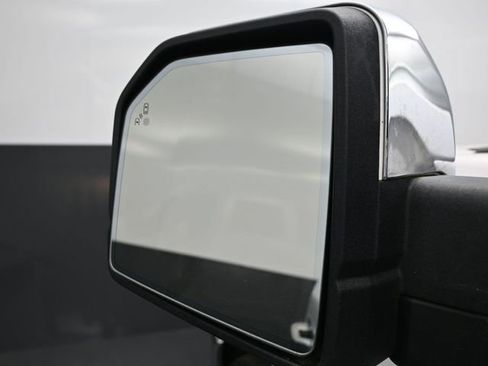 Used 2015 Ford F150 Lariat w/ Equipment Group 501A Mid AWD/4WD image 3