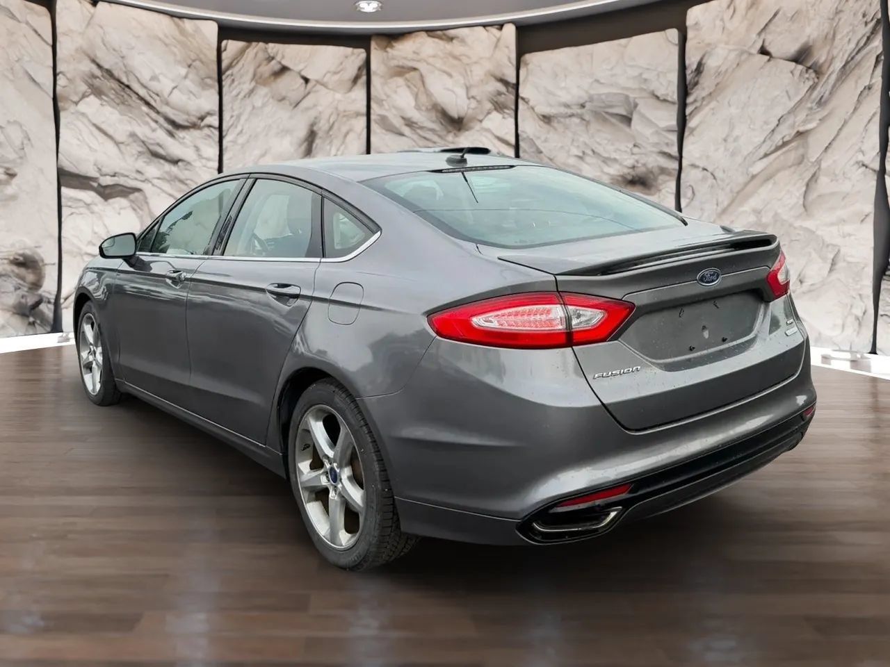 Used 2014 Ford Fusion SE w/ Equipment Group 201A FWD image 6