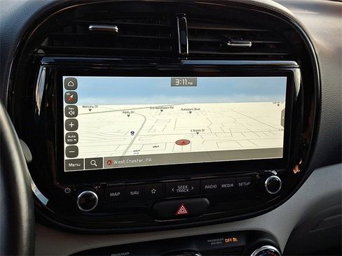 Used 2023 Kia Soul EX image 17