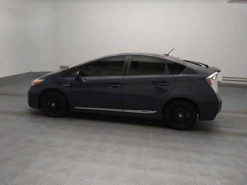 Used 2014 Toyota Prius Five image 3
