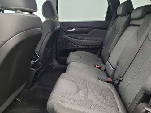 Used 2019 Hyundai Santa Fe SE FWD image 18