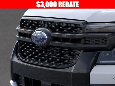 New 2025 Ford Ranger Lariat w/ Trailer Tow Package image 17