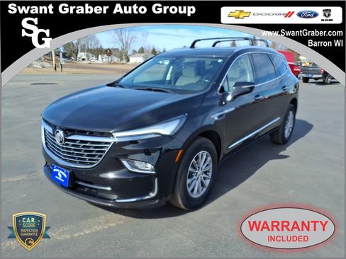 Used 2023 Buick Enclave Essence image 1