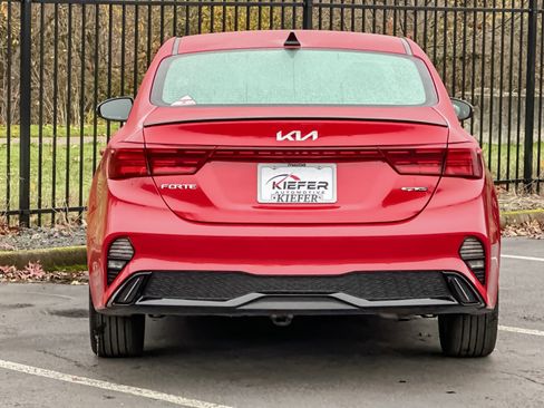 Used 2024 Kia Forte GT-Line w/ GT-Line Premium Package image 5