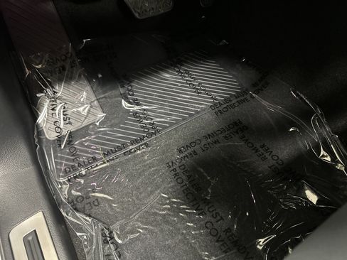 Used 2025 Lexus GX 550 w/ Accessory Package (2T) image 20