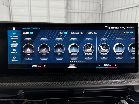 Used 2023 BMW XM AWD/4WD image 35