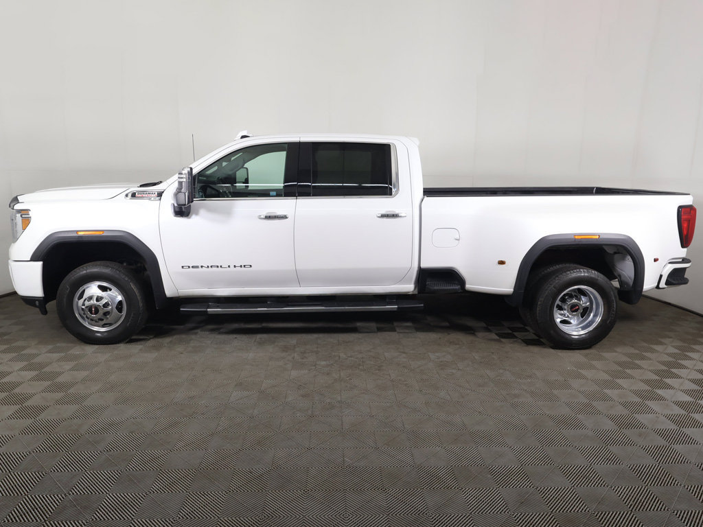 Used 2020 GMC Sierra 3500 Denali w/ Denali Ultimate Package AWD/4WD image 22