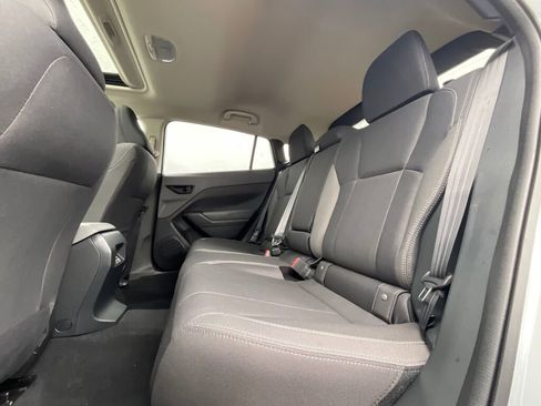 Used 2025 Subaru Crosstrek 2.0i Premium image 13