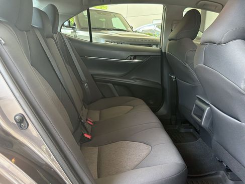 Used 2024 Toyota Camry LE FWD image 27